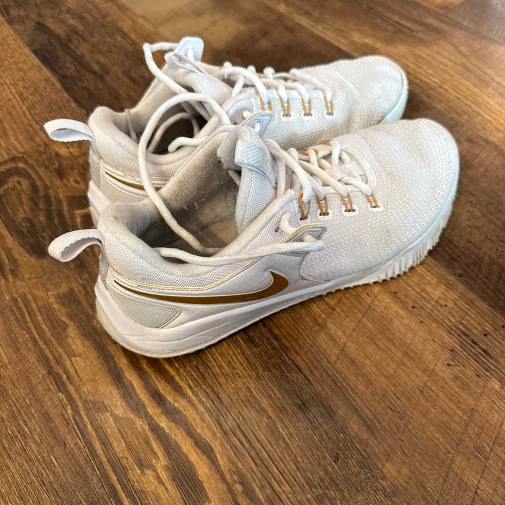 Nike White and Gold Athletic Shoes